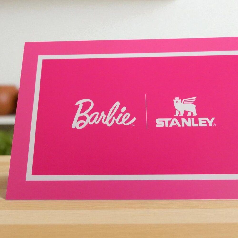 STANLEY X BARBIE 30 oz Quencher H2.0 Tumbler (Limited Edition) New in Box - Picture 13 of 14